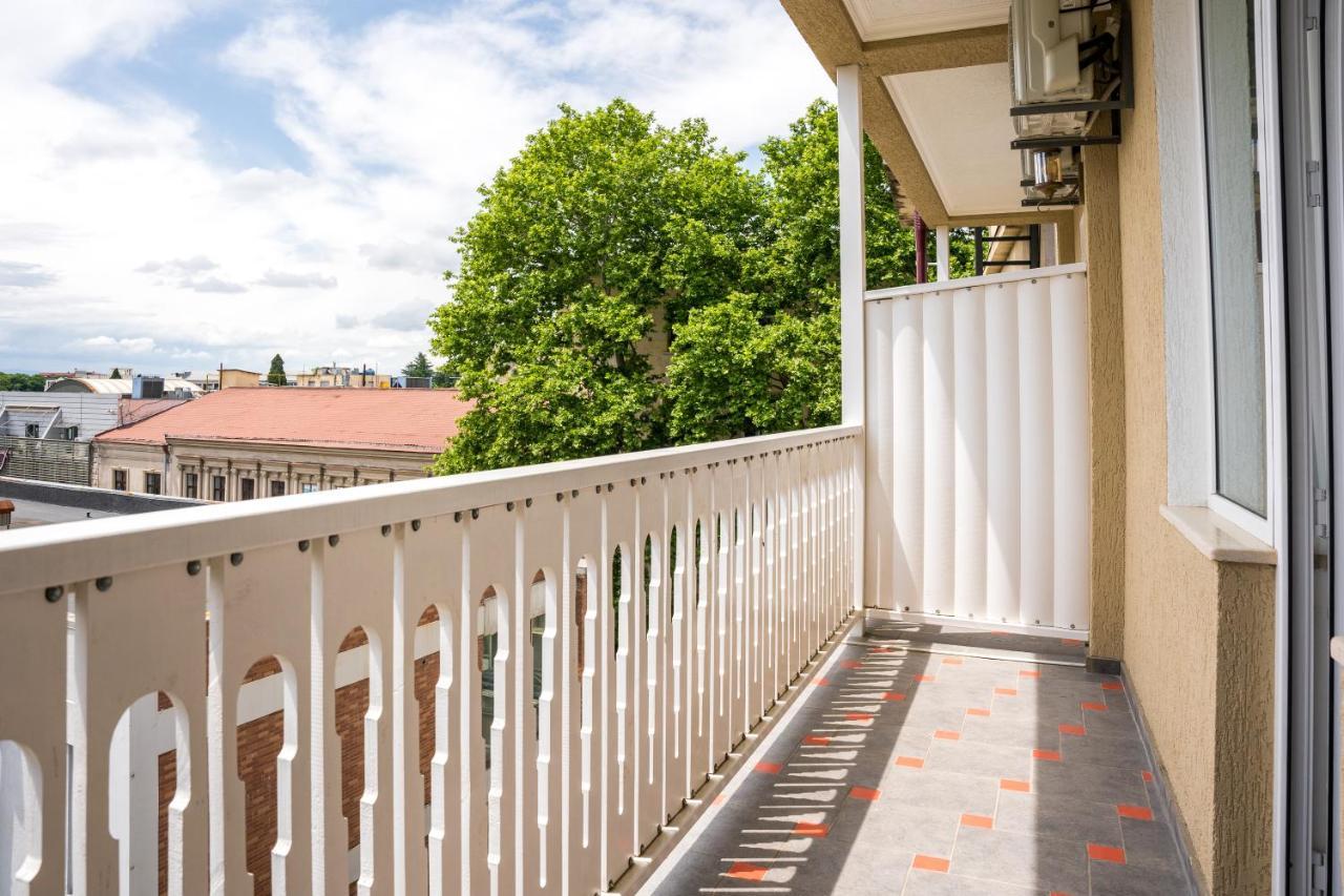 Hotel Georgian House Kutaissi Exterior foto